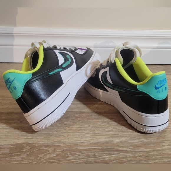 Black and White Sneakers with Neon Accents - Picture 5 of 9